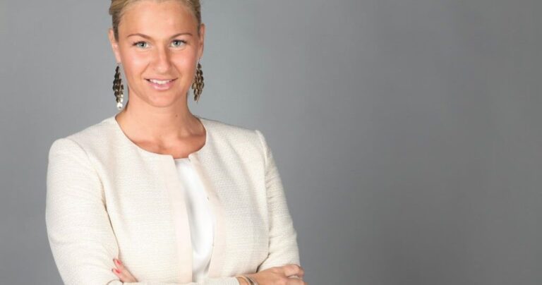 rebranding christina raimann2 a07675e5